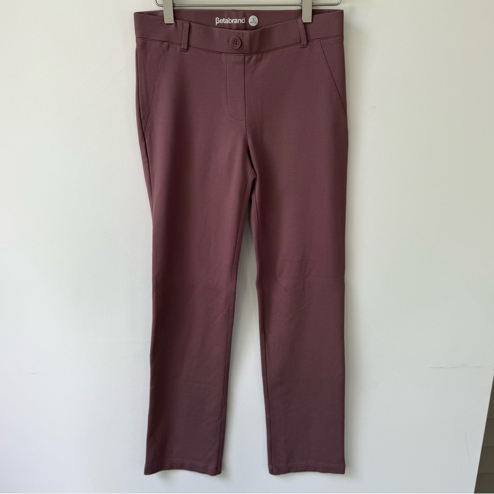 Betabrand 7-Pocket Dress Pant Yoga Pant Burgundy size small petite